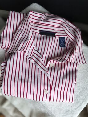 Karen Scott Red & White Striped Button Down Blouse - Size Medium